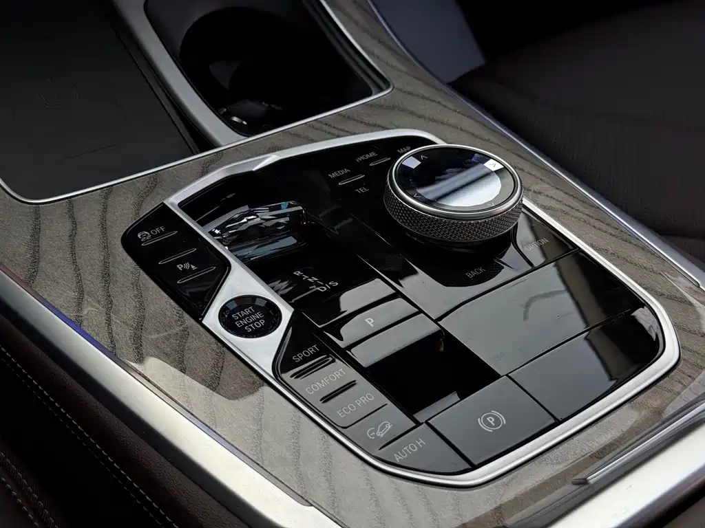 BMW X5 2026 — фото 18