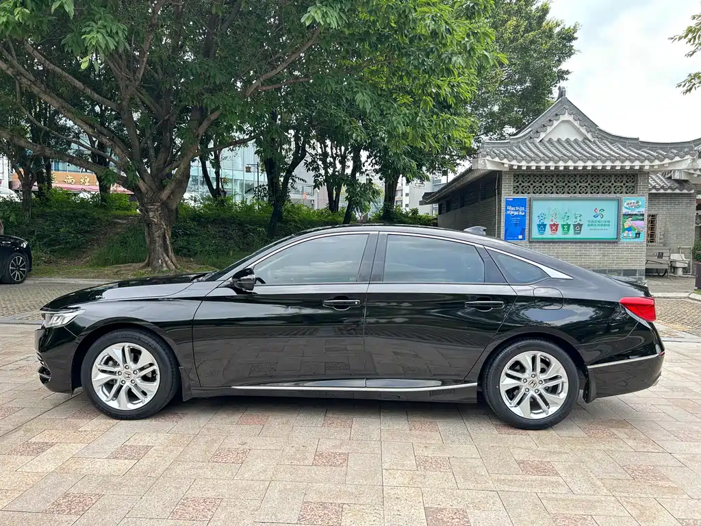 Honda Accord 2019 — фото 4