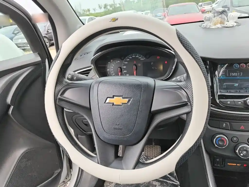 Chevrolet Trax 2018 — фото 11