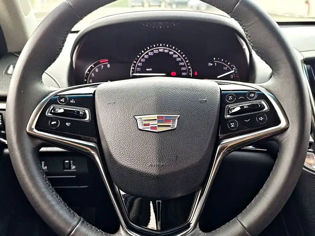 Cadillac ATS-L 2017 — фото 14
