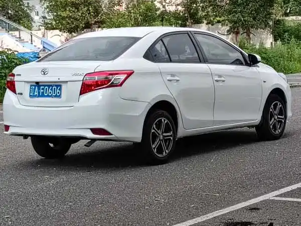 Toyota Vios 2015