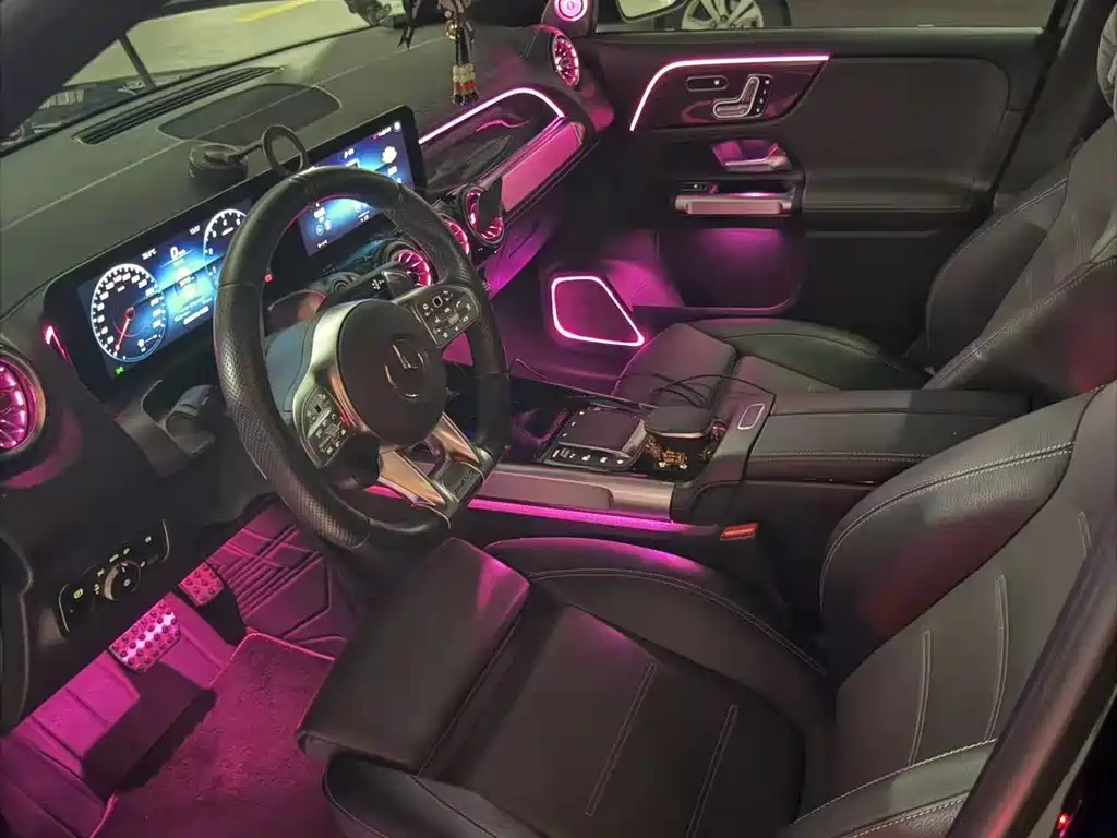 Mercedes-Benz GLB AMG 2022 — фото 5