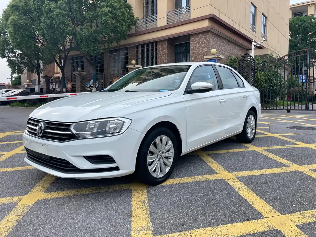 Volkswagen Bora 2021