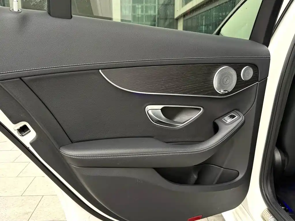 Mercedes-Benz C-Class 2021 — фото 12