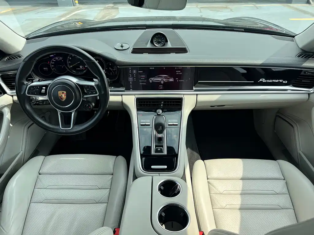 Porsche Panamera Hybrid 2018 — фото 9