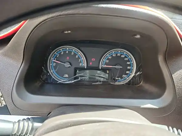 Baojun 730 2015