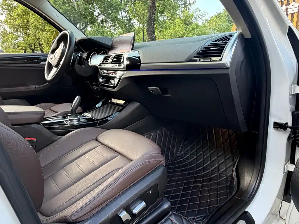 BMW X3 2019 — фото 14