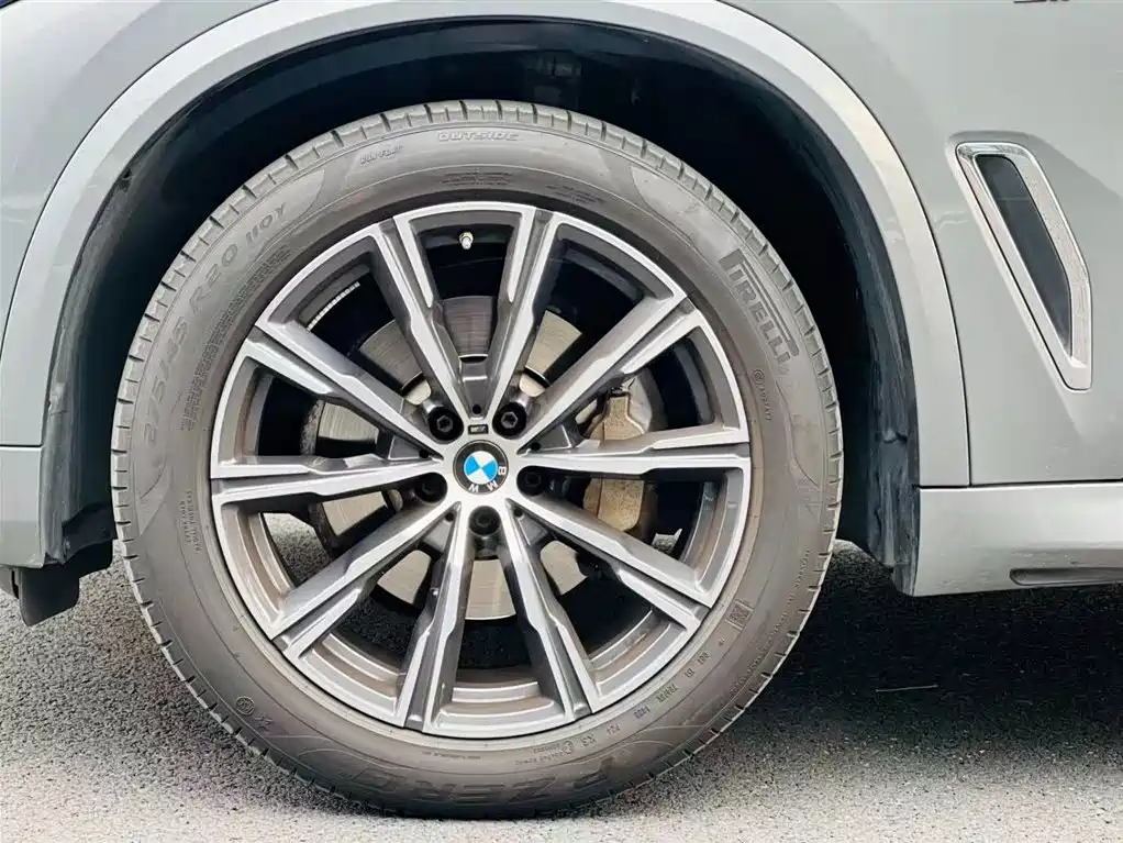 BMW X5 2022 — фото 7