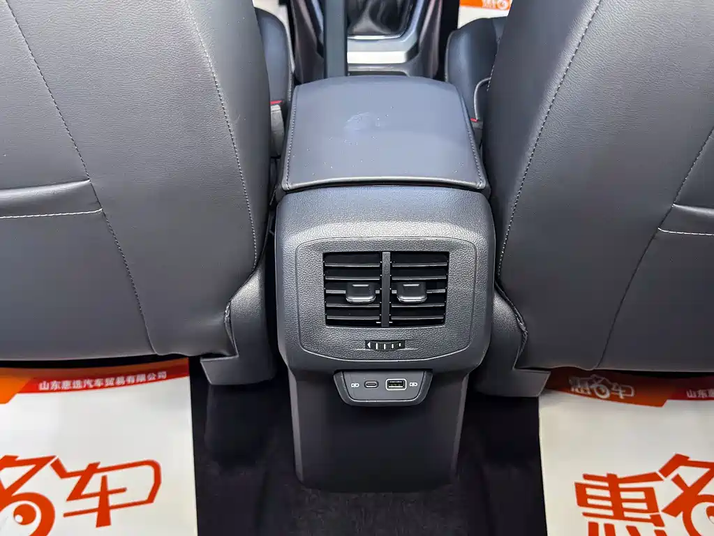Volkswagen T-Cross 2023 — фото 12
