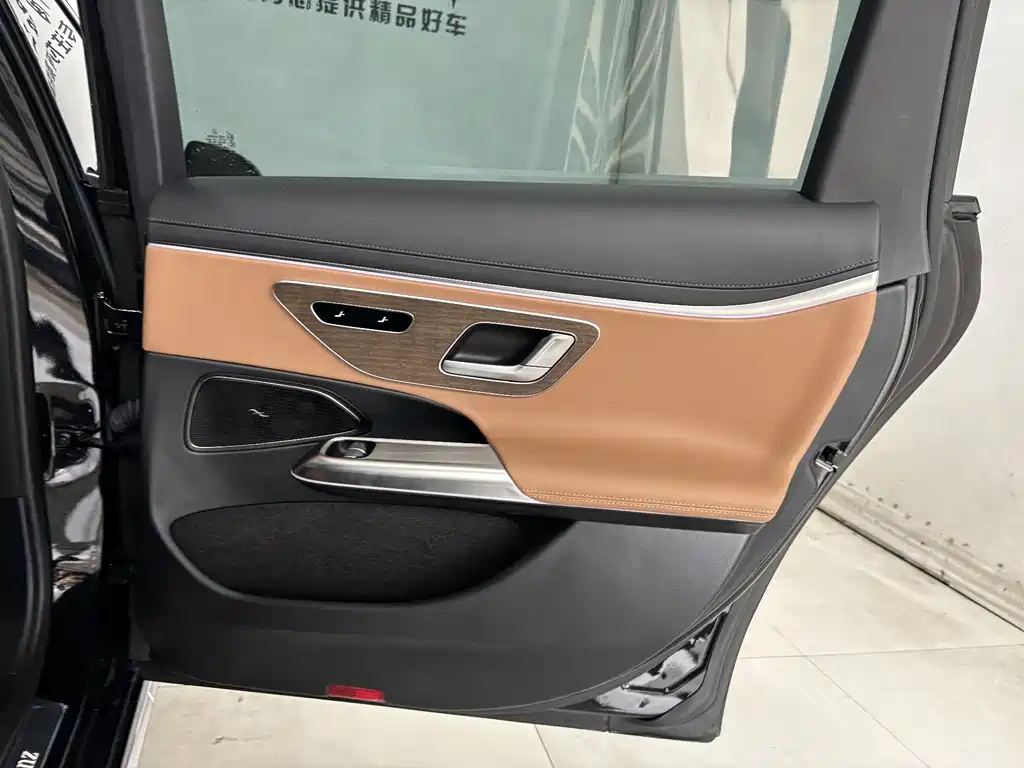 Mercedes-Benz E-Class New Energy 2025 — фото 22