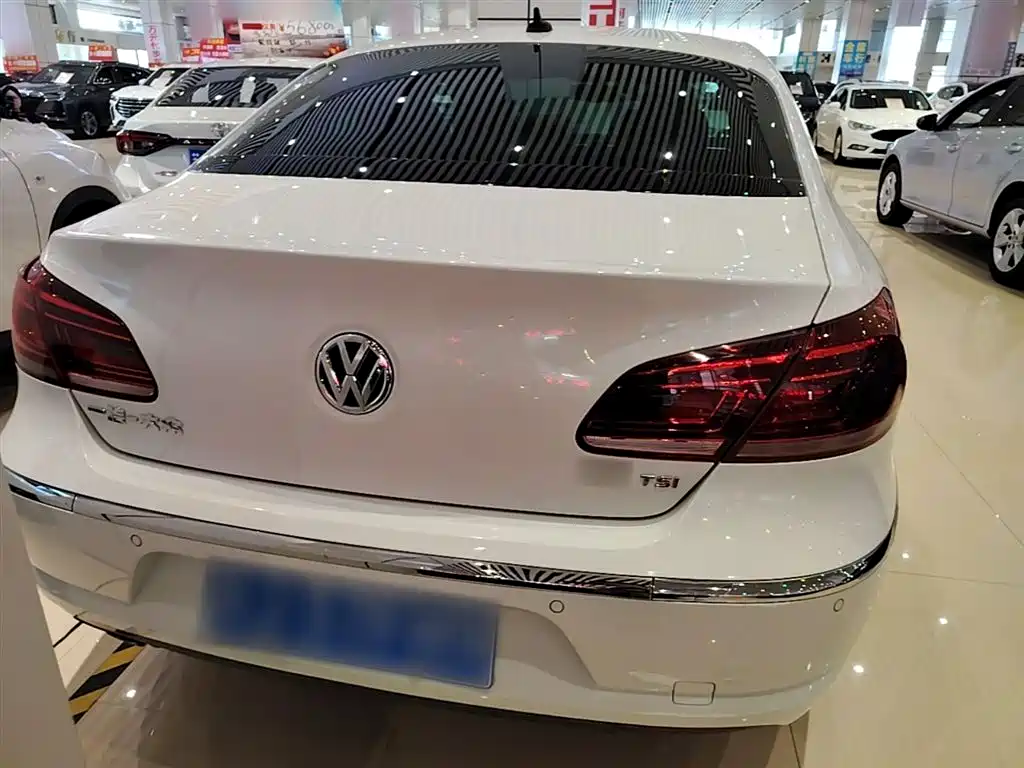 Volkswagen CC 2015 — фото 6
