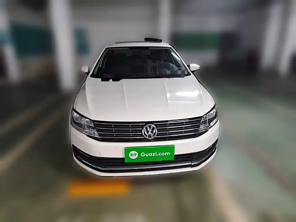 Volkswagen Lavida 2017 — фото 24