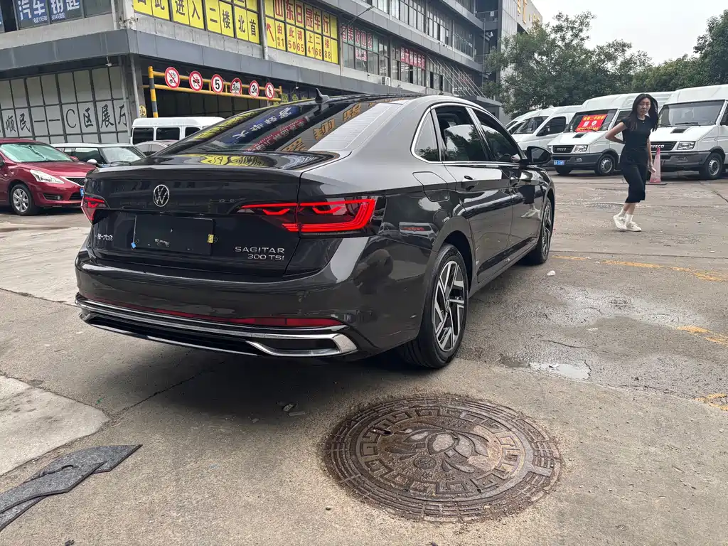 Volkswagen Sagitar 2023