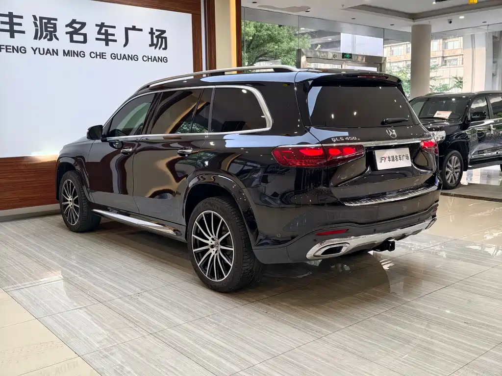 Mercedes-Benz GLS 2023 — фото 32