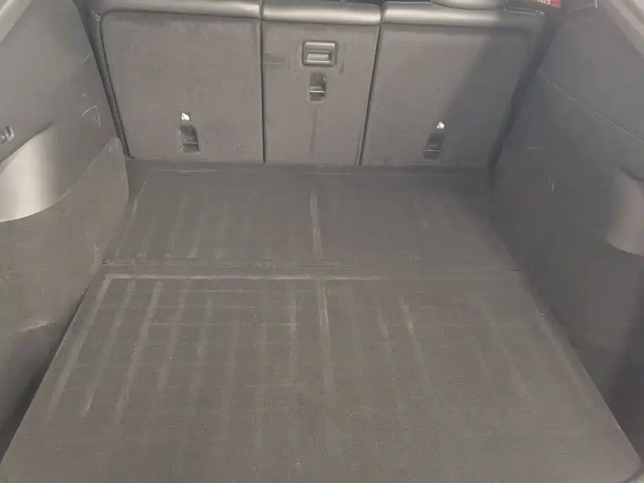 Tesla Model Y 2022 — фото 4