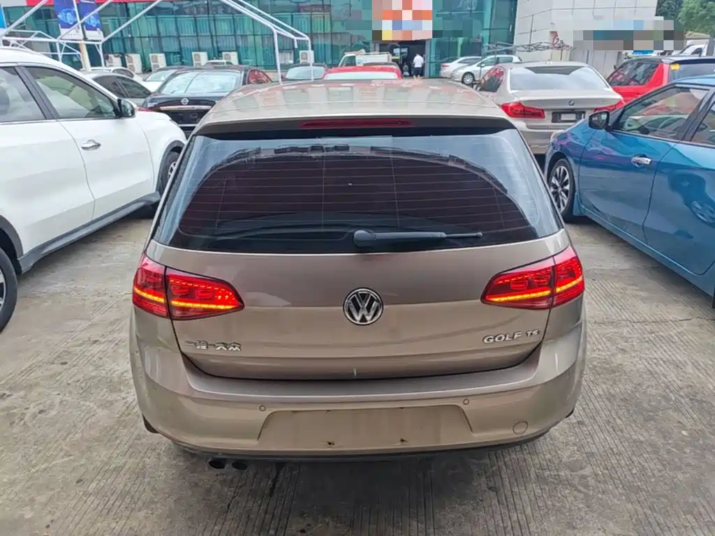 Volkswagen Golf 2014