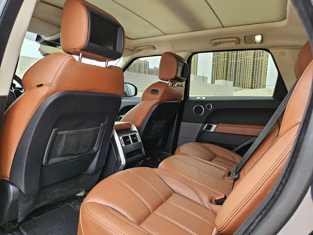 Land Rover Sport 2017 — фото 12