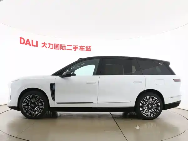 NIO ES8 2026