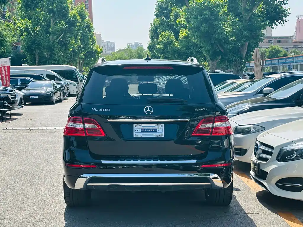 Mercedes-Benz M-Class 2014