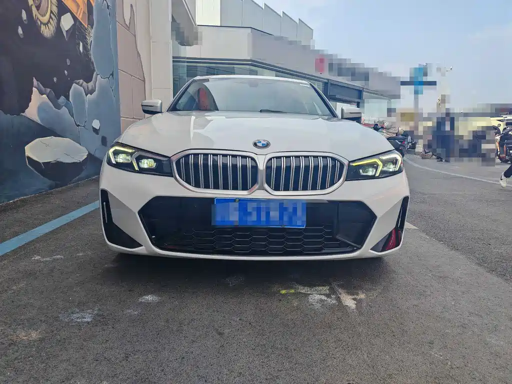 BMW 3 Series 2023