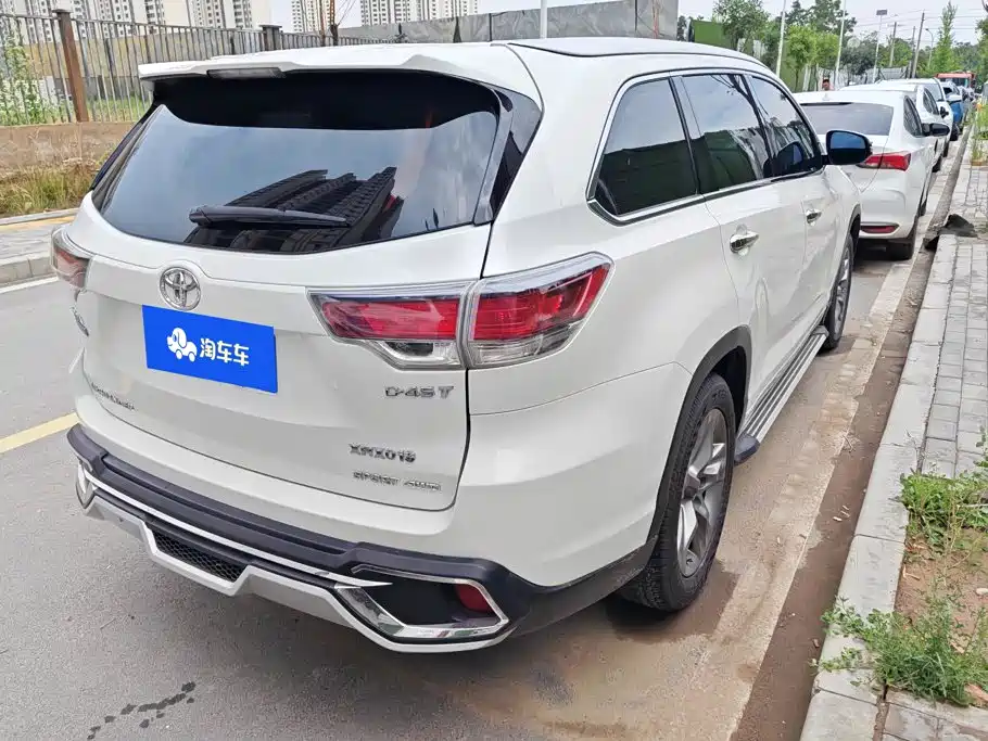 Toyota Highlander 2015