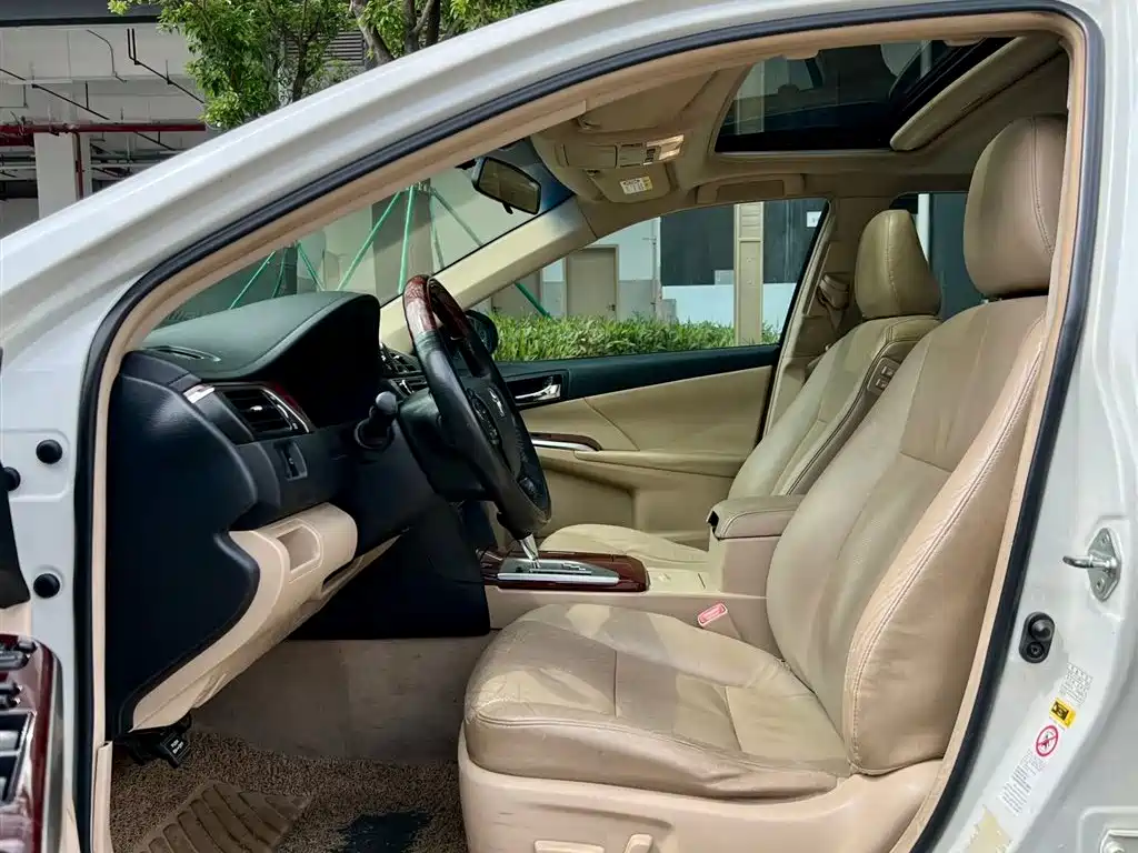 Toyota Camry 2013