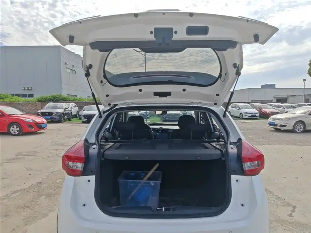 Chery Tiggo 3x 2025 — фото 19