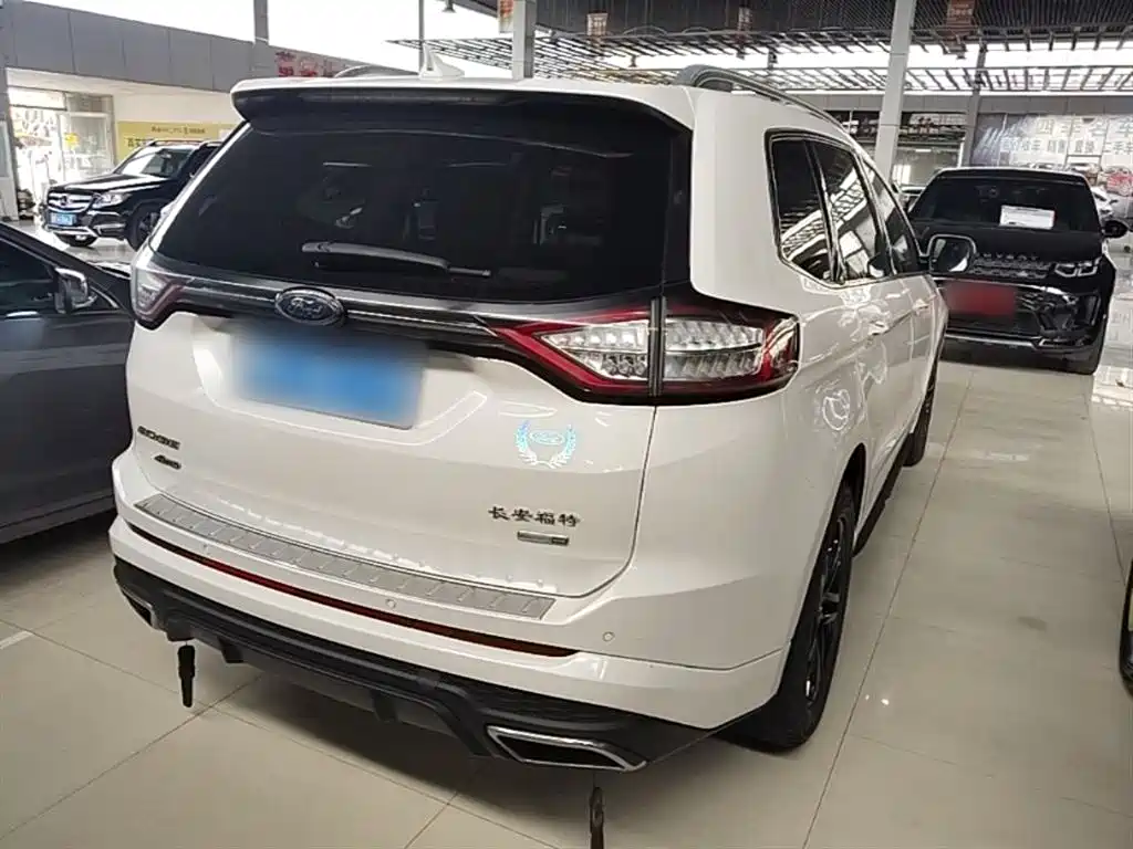 Ford Edge 2015 — фото 7