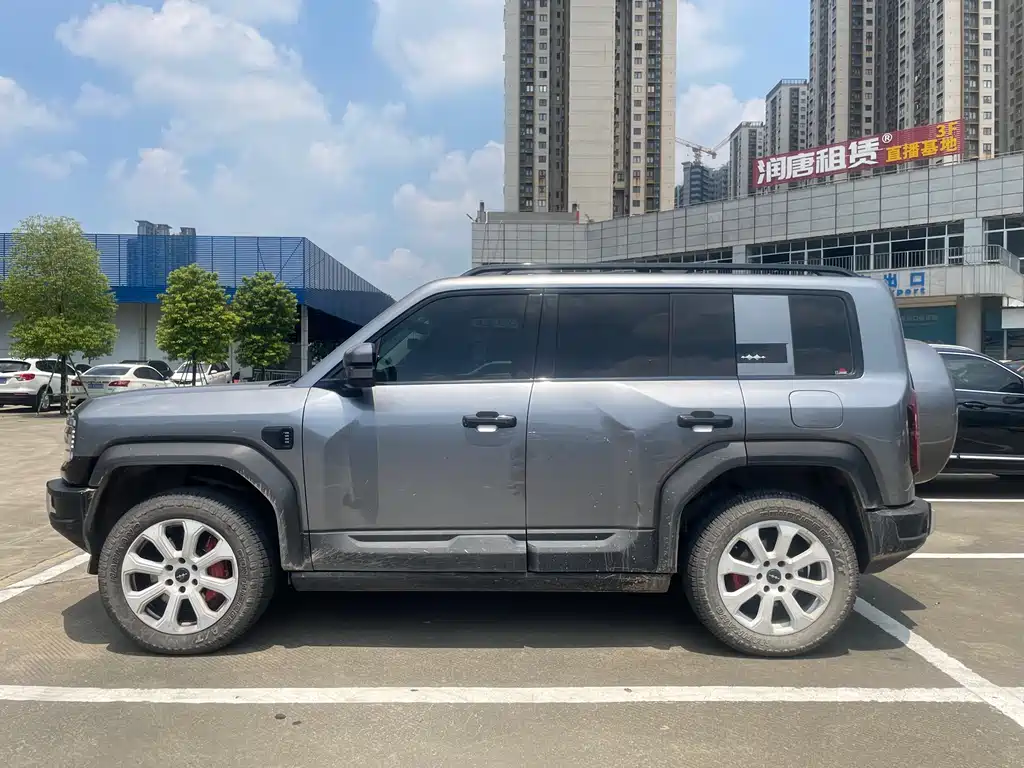 Fang Cheng Bao Leopard 5 2024