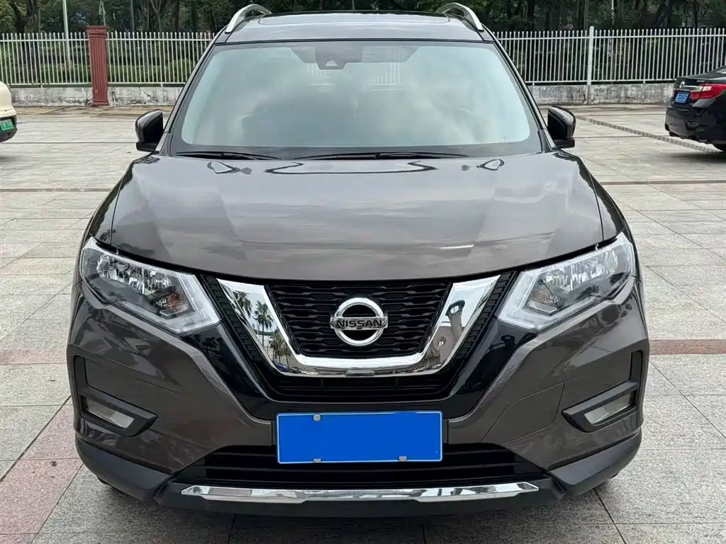 Nissan X-Trail 2020 — фото 2