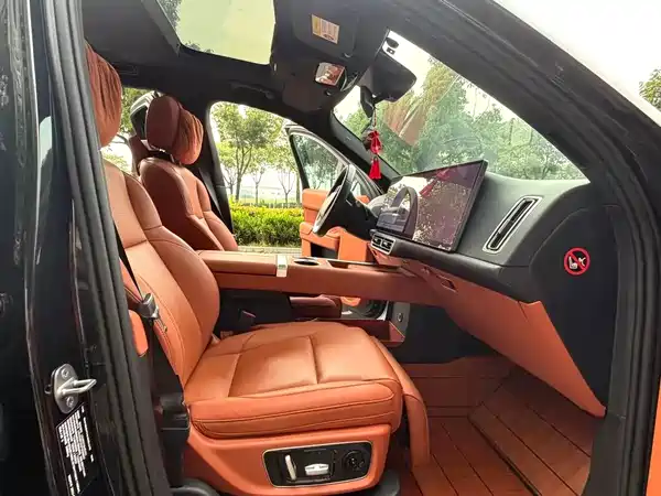 Li Auto L8 2023