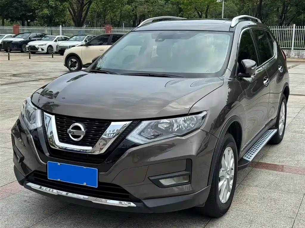 Nissan X-Trail 2020 — фото 1