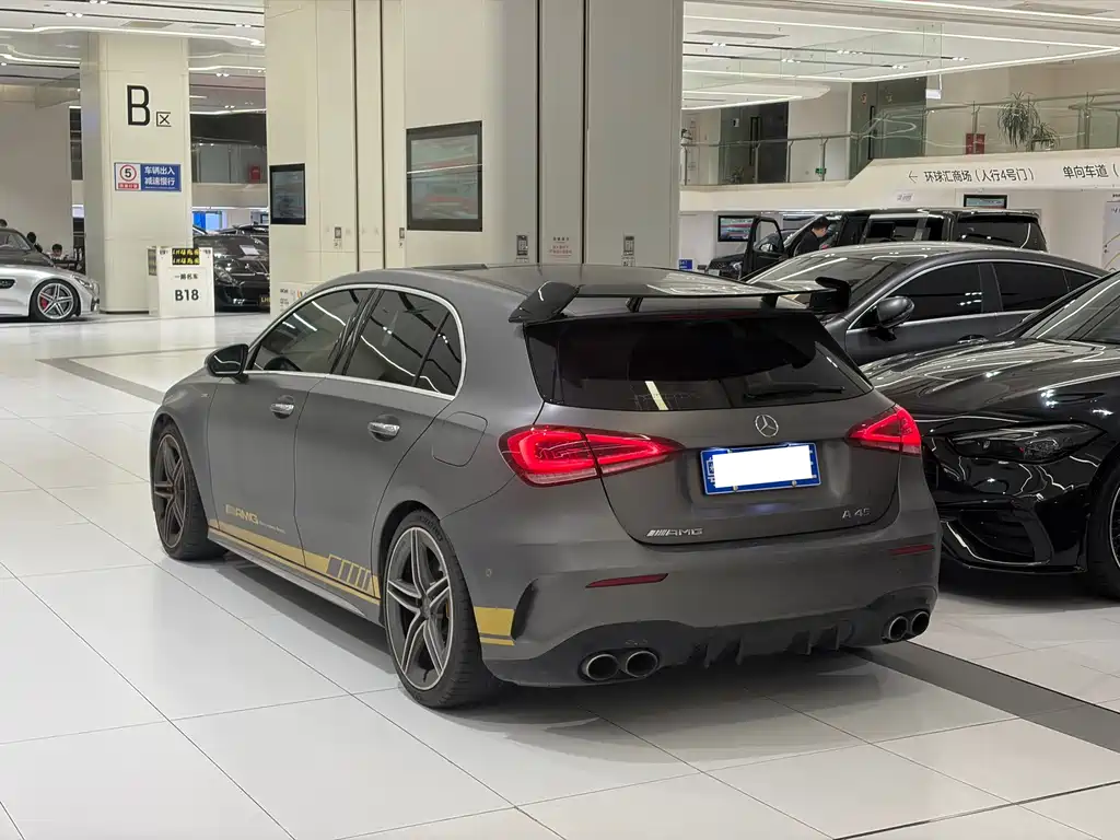 Mercedes-Benz A-Class AMG 2023 — фото 9