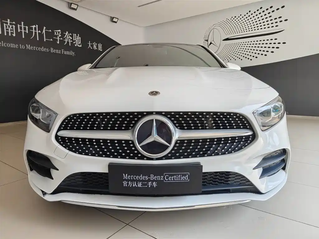 Mercedes-Benz A-Class 2021 — фото 2