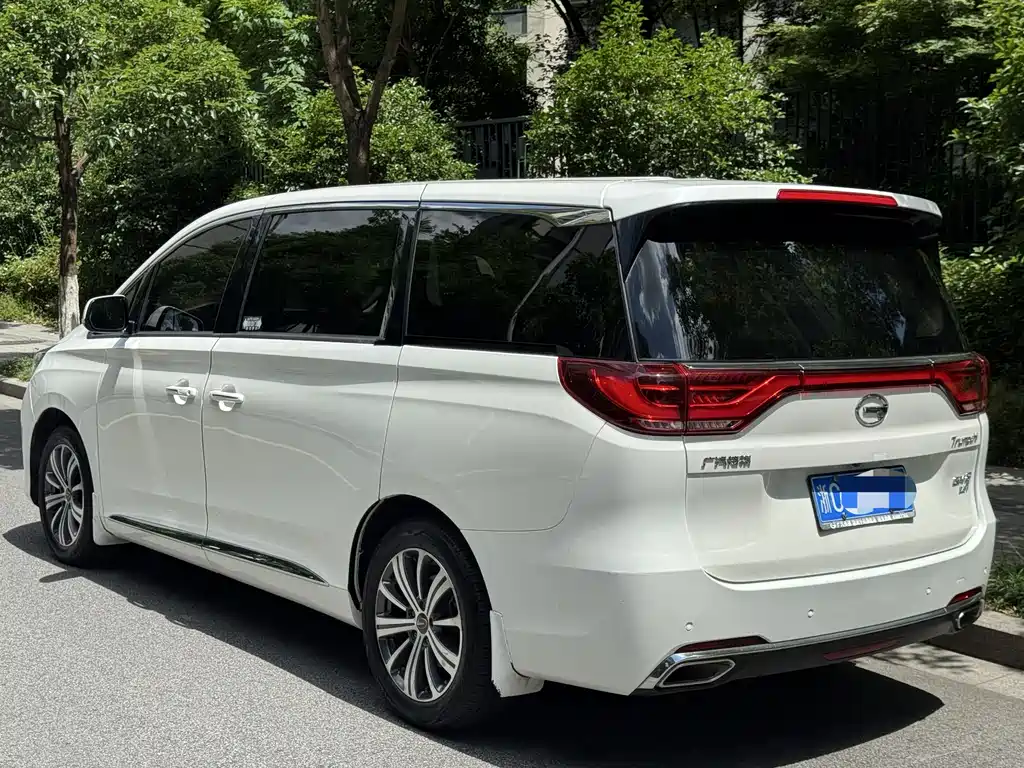 GAC Motor Trumpchi M8 2019 — фото 8