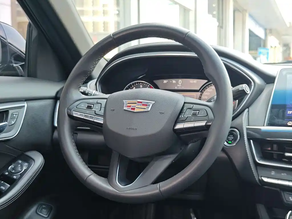 Cadillac CT5 2022 — фото 10