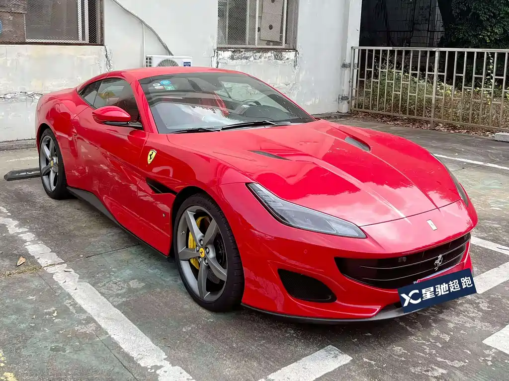 Ferrari Portofino 2019 — фото 1