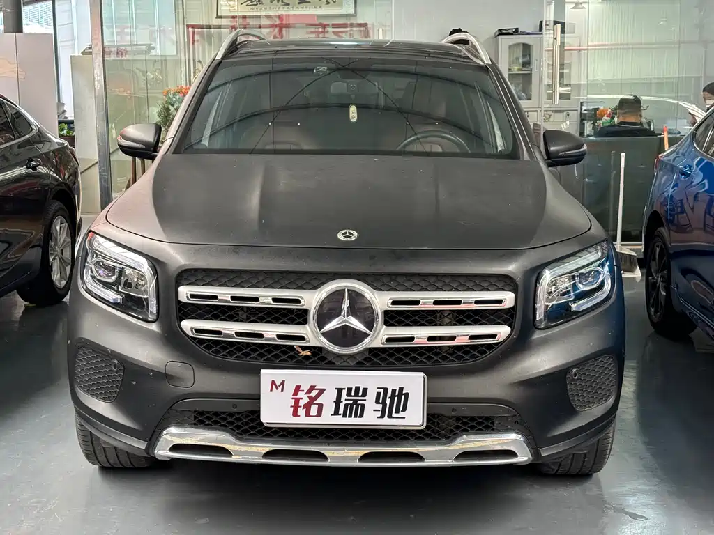 Mercedes-Benz GLB 2022