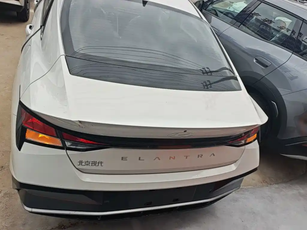 Hyundai Elantra 2026