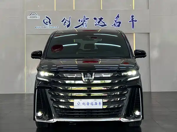 Toyota Vellfire 2024