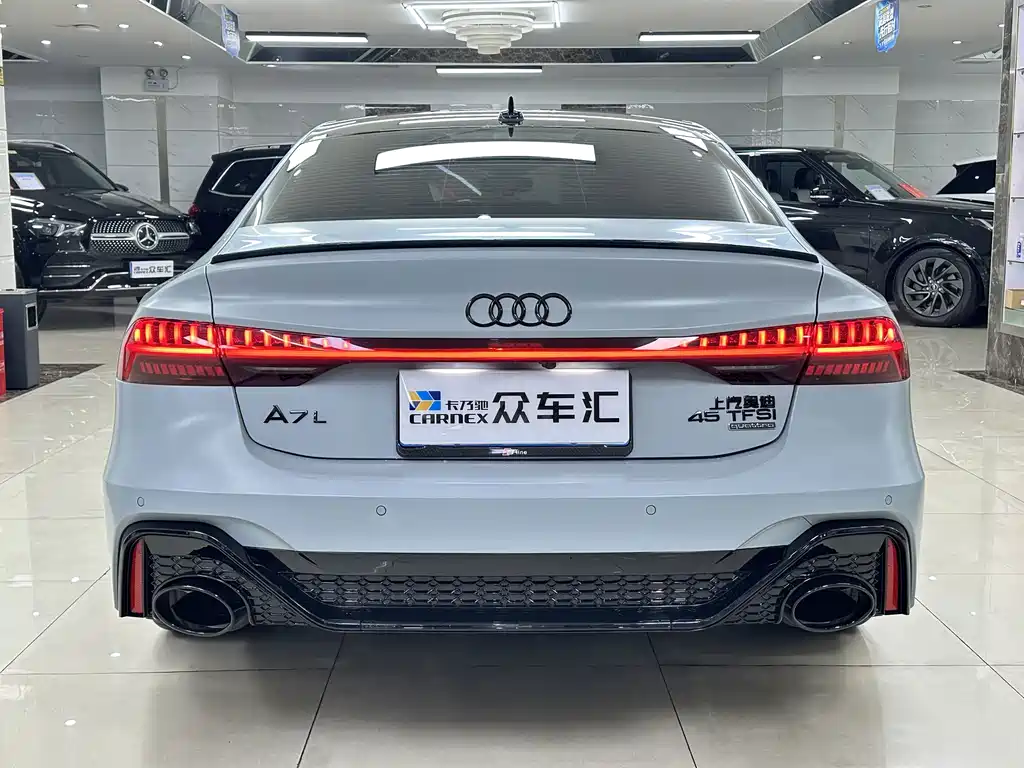 Audi A7L 2024 — фото 5