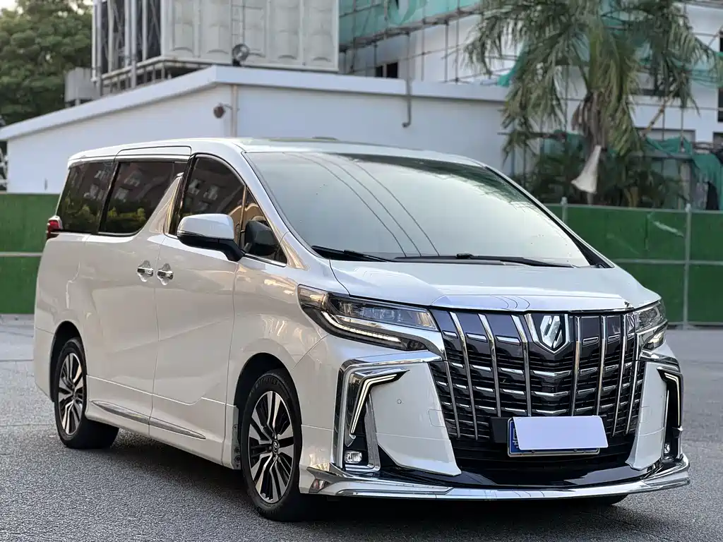 Toyota Alphard 2019 — фото 2