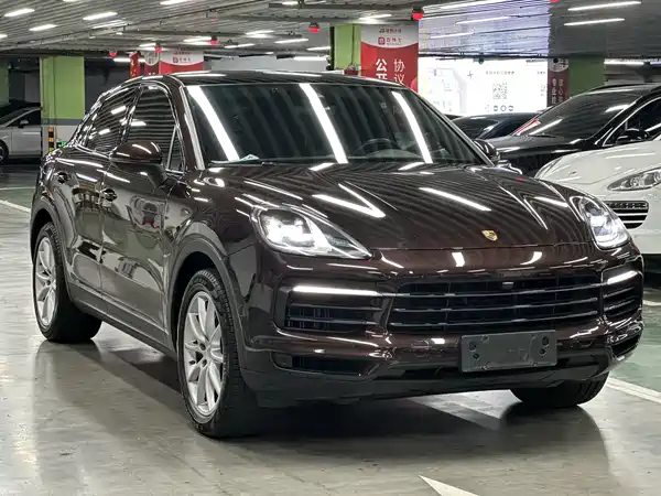 Porsche Cayenne 2020