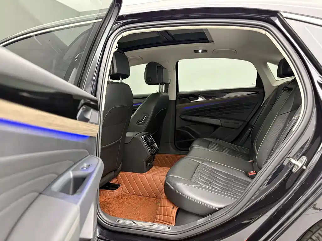 Volkswagen Passat 2021