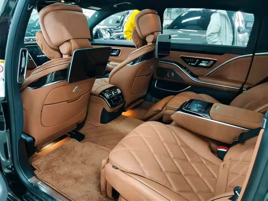 Mercedes-Benz Maybach S-Class 2022 — фото 10