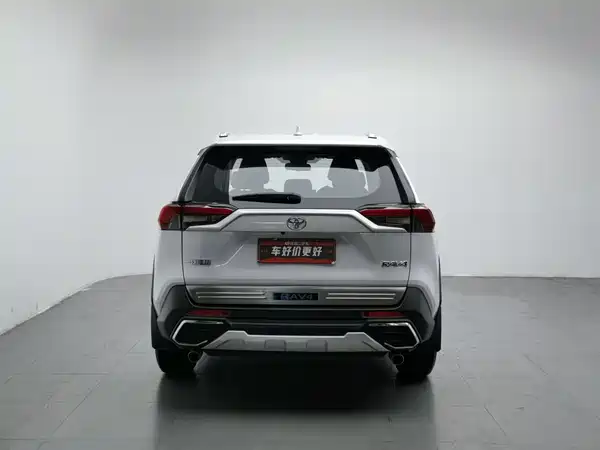 Toyota RAV4 2024