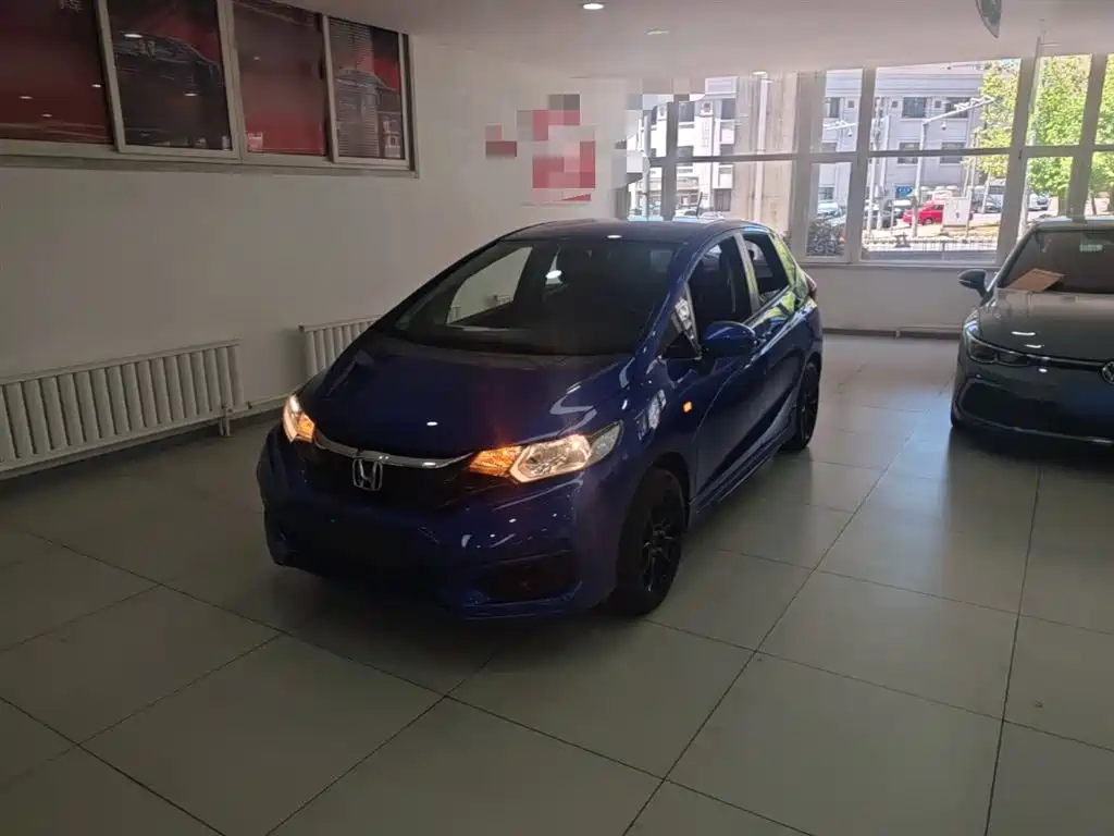 Honda Fit 2019 — фото 2