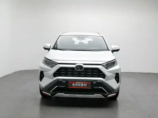 Toyota RAV4 2024