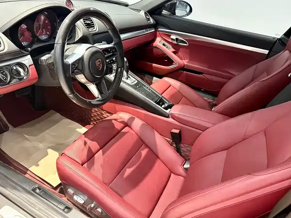 Porsche 718 2022