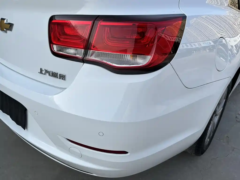 Chevrolet Malibu 2016 — фото 19